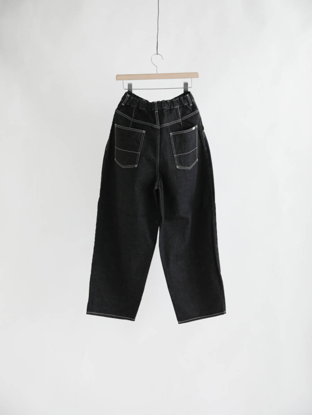 ARTE POVERA アルテポーヴェラ　ペインターリメイクデニムパンツ ARTE POVERA アルテポーヴェラ｜12ozデニム2タックパンツ ブラック