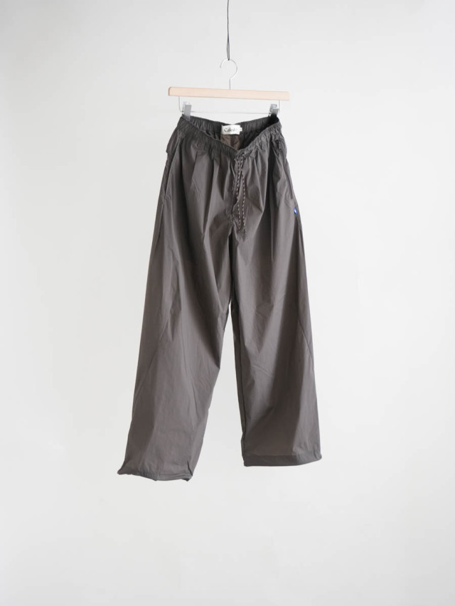 Caledoor カレドアー｜Lightweight Packable Trouser ブラウン