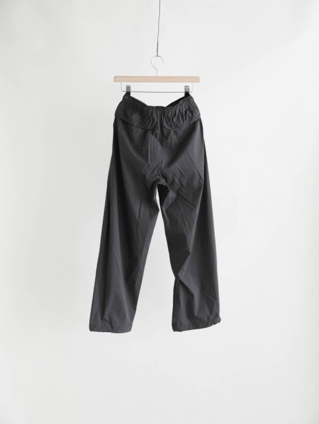 Caledoor カレドアー｜Lightweight Packable Trouser チャコール