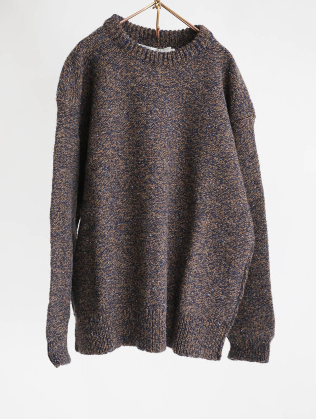 Caledoor カレドアー｜British Wool Crew Neck Knit blue john × sandstone