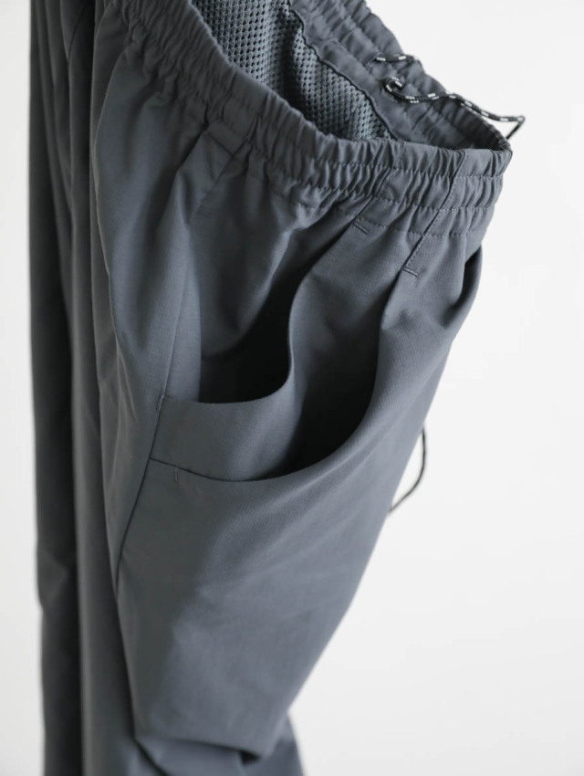 Caledoor カレドアー｜Rambling W-pocket Trousers グレー