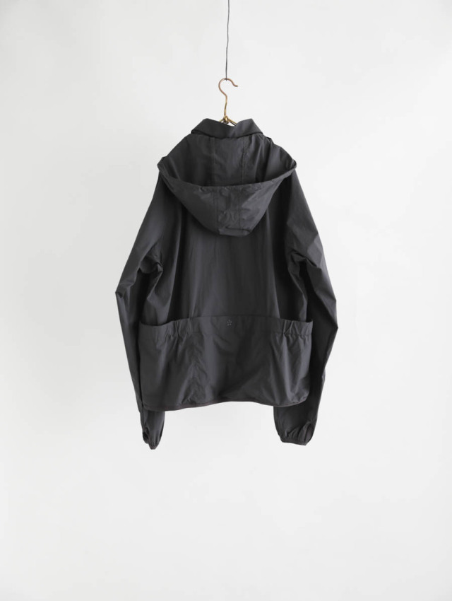 Caledoor カレドアー｜Lightweight Packable Hooded Zip Blouson