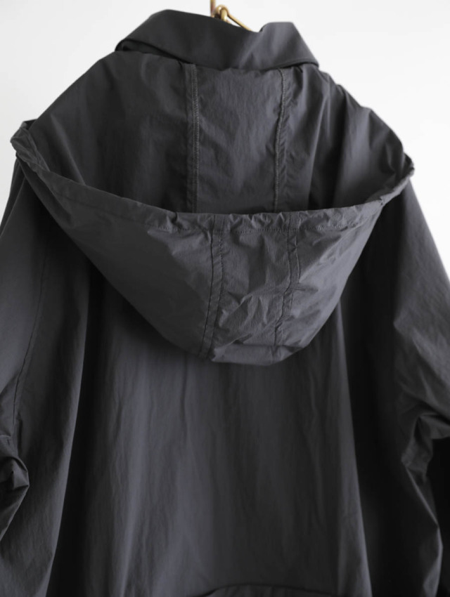 Caledoor カレドアー｜Lightweight Packable Hooded Zip Blouson