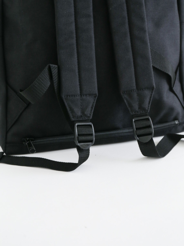 在庫有】 22SS EEL ✕ OUTDOOR Products バックパック リュック/バック