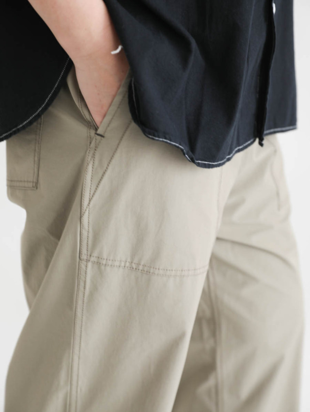 ENDS and MEANS エンズアンドミーンズ｜Easy Baker Pants カーキ