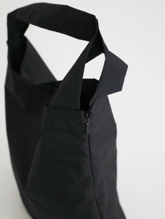 ERA. イーラ｜WP PIPE BAG（ブラック）