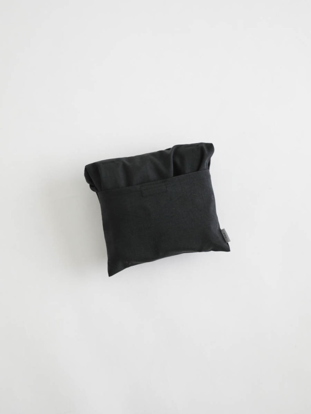 ERA. イーラ｜SHRINK TAFFETA HELMET BAG