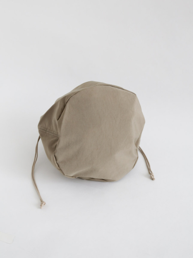 ERA. イーラ｜TAS HELMET BAG