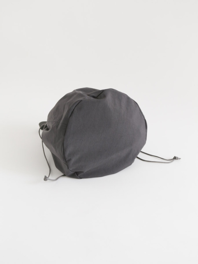 完売品ERA .イーラHELMET BAG ヘルメットバッグ　グレー ERA. イーラ MESH HELMET BAG メッシュヘルメットバッグ グレー