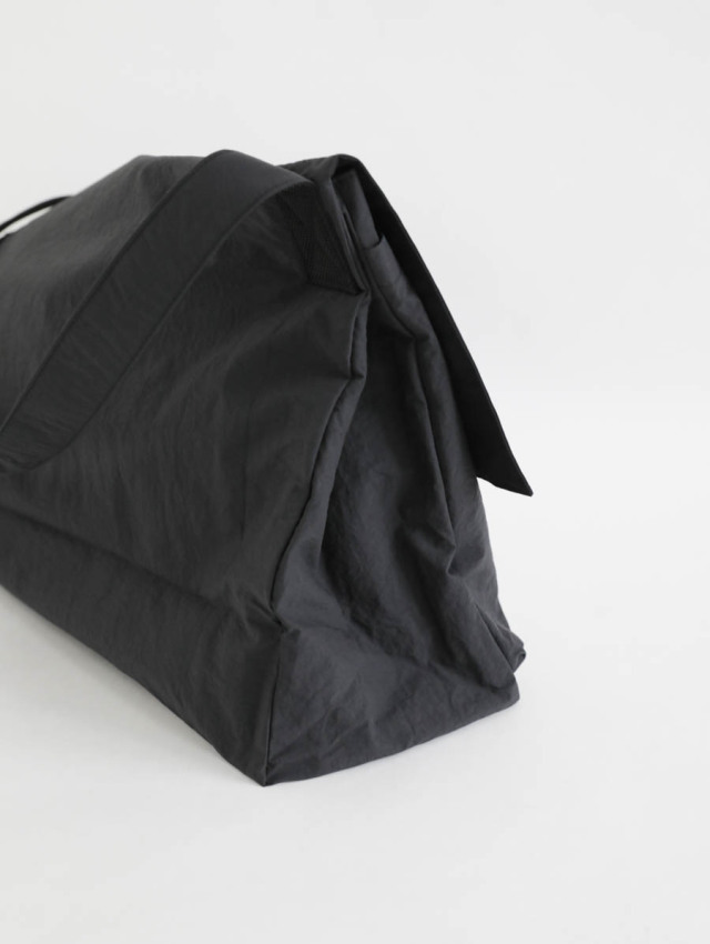 ERA.（イーラ）　B.T NO MESSENGER メッセンジャーバッグ ERA. (イーラ) / 「B.T NO MESSENGER BAG 」－ WEEKENDER SHOP