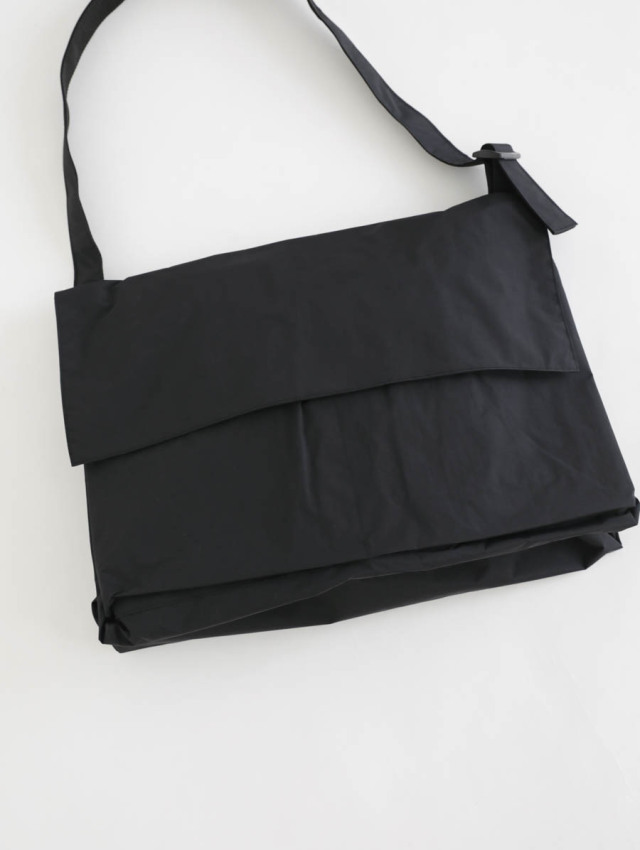 未使用 ERAイーラ CORDURA NO MESSENGER BAG ブラック ERA. イーラ｜WP NO MESSENGER BAG（ブラック）