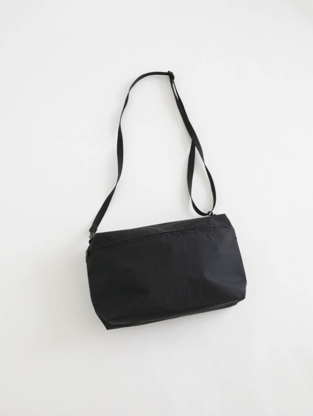 ERA イーラ　バッグ ERA.（イーラ） / LOGO BIG TOTE BAG ご紹介 | WEEKENDER SHOP