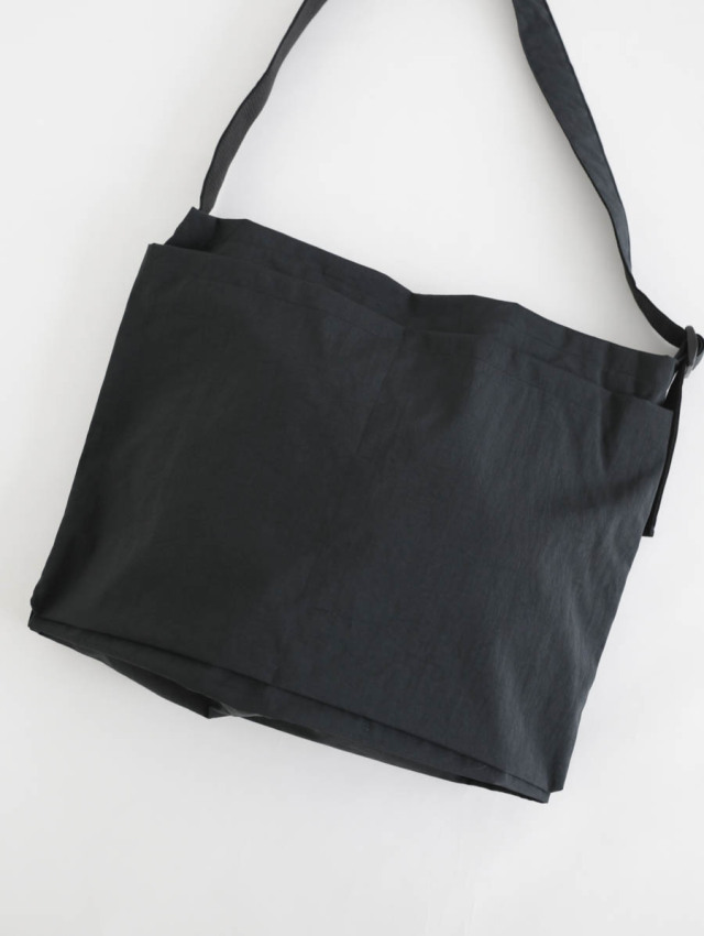 ERA. イーラ｜TAS US HELMET BAG（ブラック）