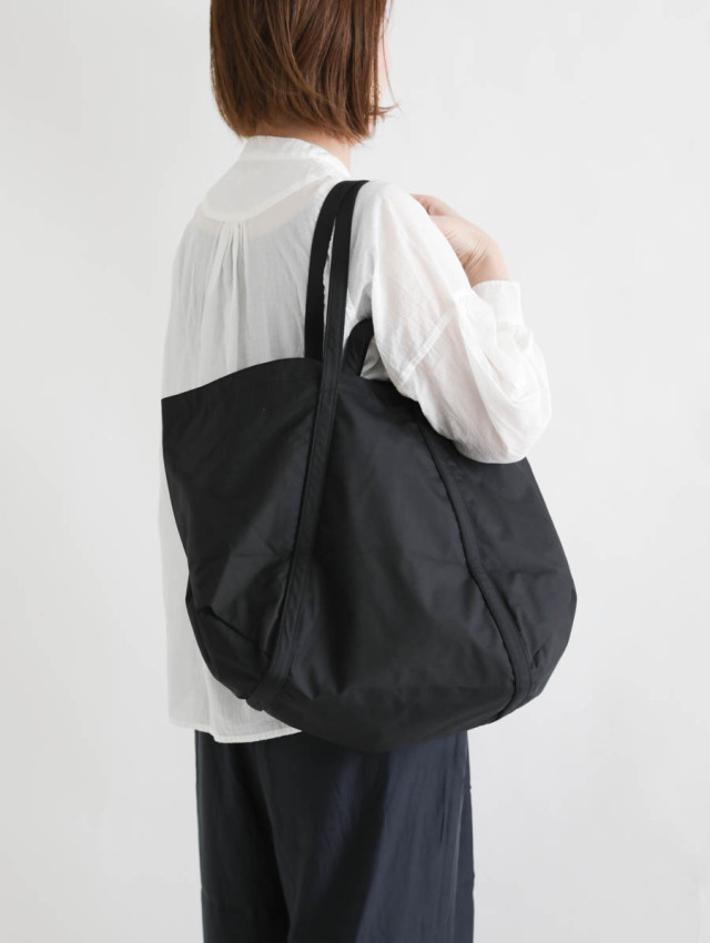 ERA. イーラ｜BT WRAP TOTE BAG（ブラック）