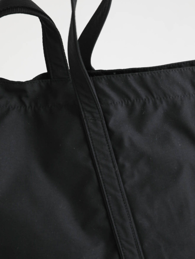 ERA. イーラ｜BT WRAP TOTE BAG（ブラック）