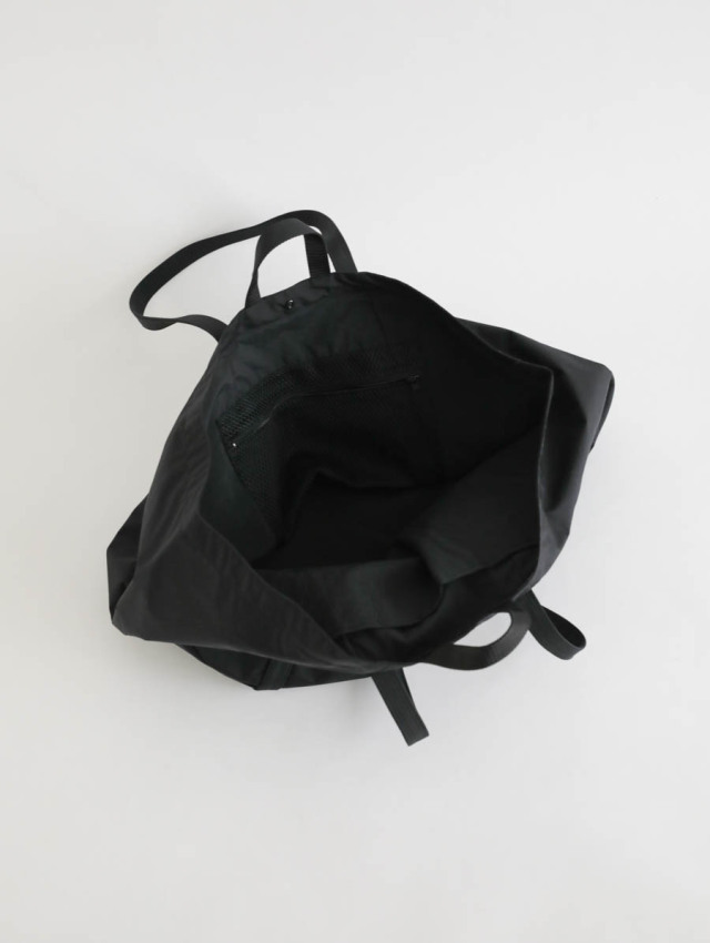 ERA. イーラ｜BT WRAP TOTE BAG（ブラック）