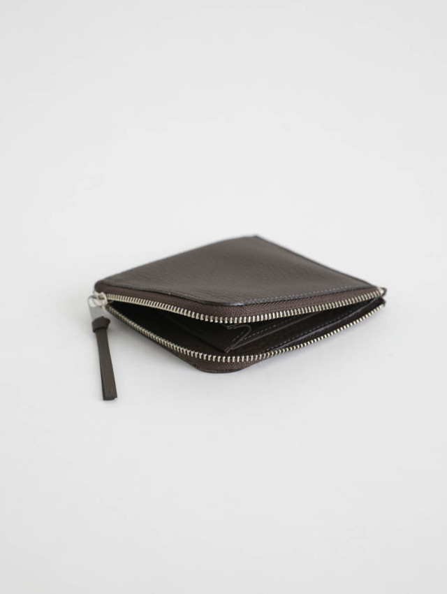 ERA. イーラ｜EO SHRINK L WALLET（チョコレート）