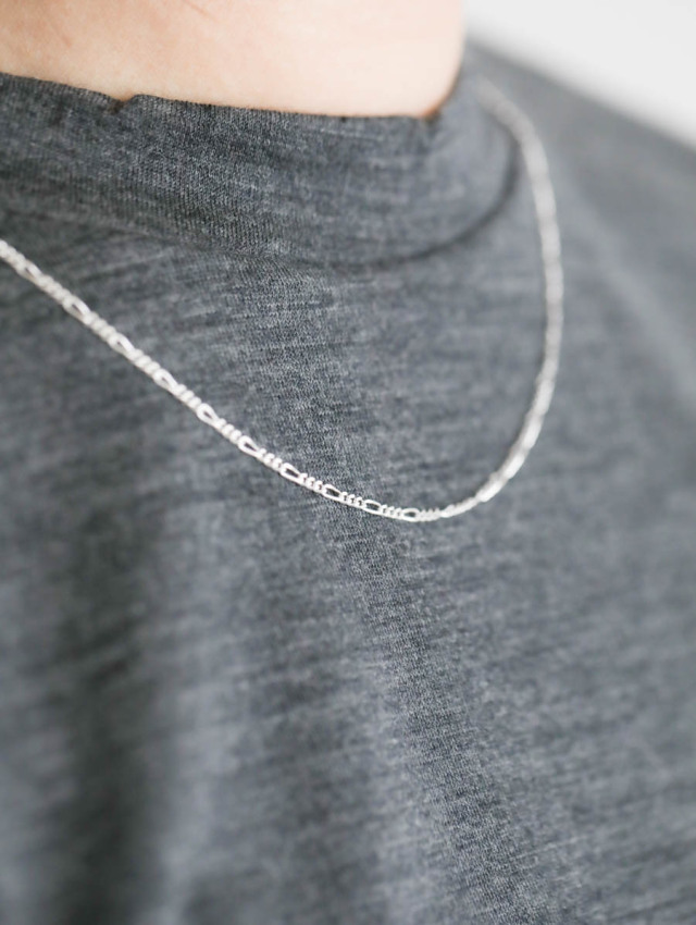 ERA. イーラ｜TWNKL FGR NECKLESS