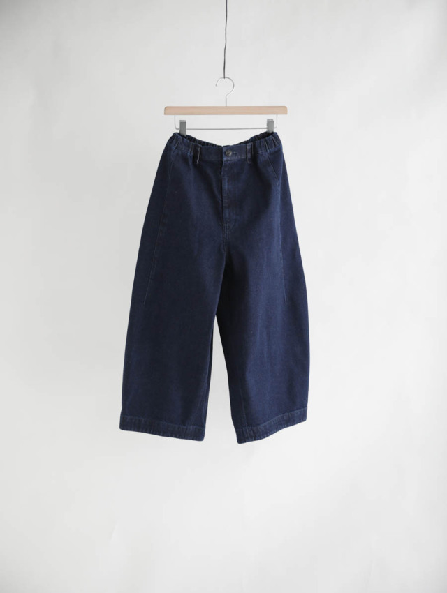 FACTORY ファクトリー｜綿デニムコクーンワイドパンツ（インディゴ）