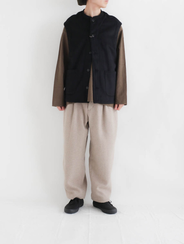 HARVESTY ハーベスティ｜ウールビーバーアトリエベスト（ブラック）