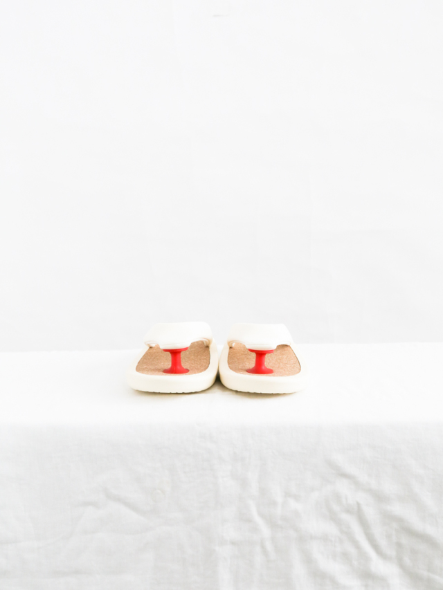 JOJO ジョジョ / サンダル 白・赤・白