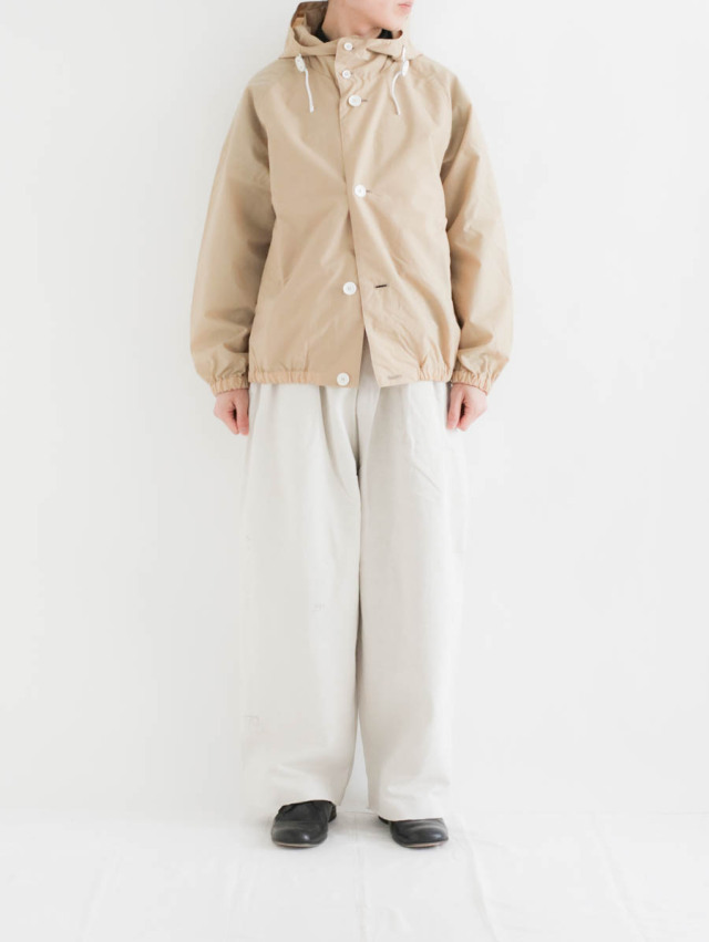 LOLOLIKE ロロライク｜ラグランスリーブナイロンビックブルゾン ベージュ