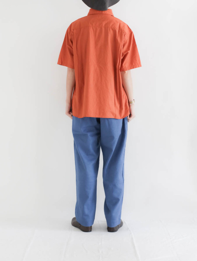 LOLO ロロ｜コットンブロード 丸衿プルオーバー半袖シャツ（テラコッタ