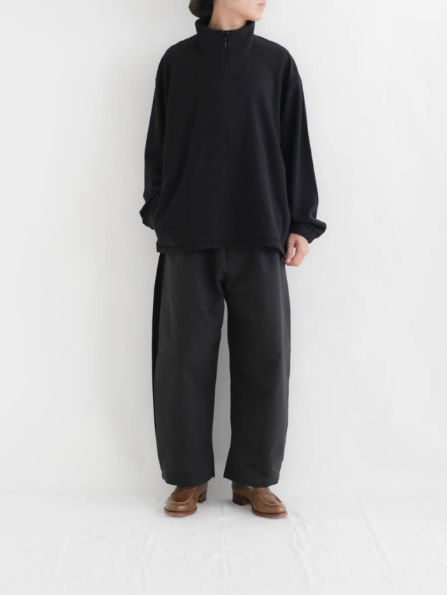 STILL BY HAND スティルバイハンド｜ハイネックジップジャンパー