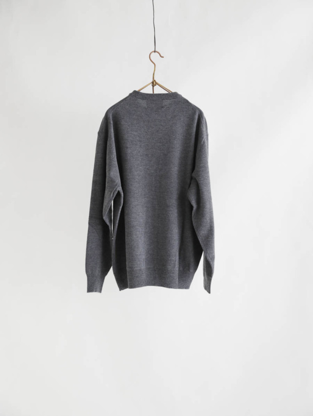 STILL BY HAND ポロネックセーター　チャコール STILL BY HAND ポロネックセーター チャコール