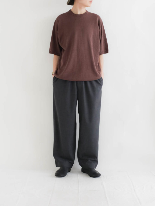 STILL BY HAND スティルバイハンド｜リネンニットTシャツ（ボルドー）