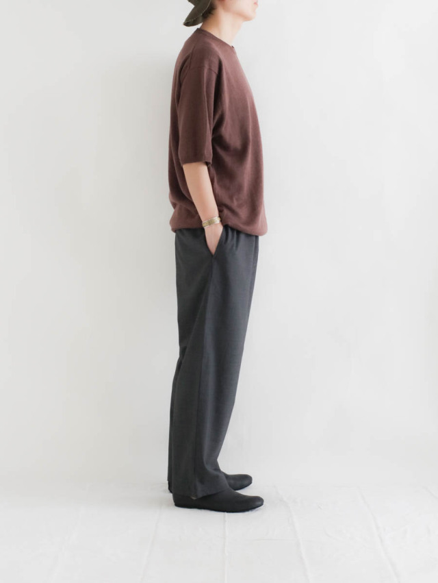 STILL BY HAND スティルバイハンド｜リネンニットTシャツ（ボルドー）