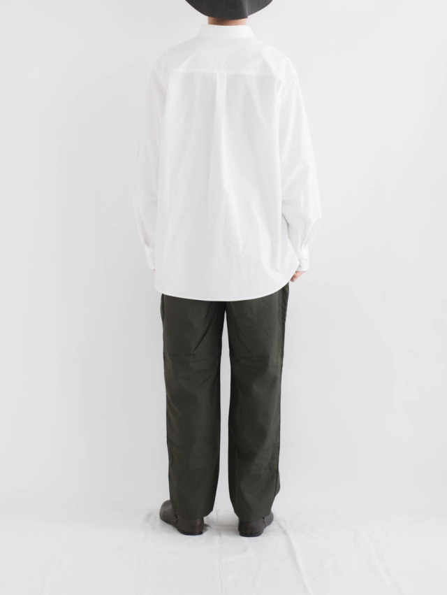 STILL BY HAND ダークオリーブ スラックス サイズ44 STILL BY HAND ダークオリーブ スラックス サイズ44