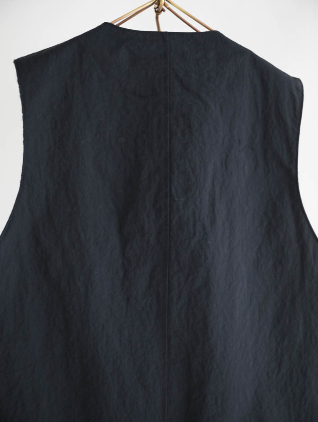 STILL BY HAND スティルバイハンド｜ナイロンボアベスト（ブラック）