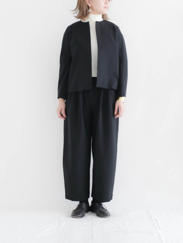 TRAVAIL MANUEL トラヴァイユマニュアル｜Wクロスコクーンパンツ ブラック