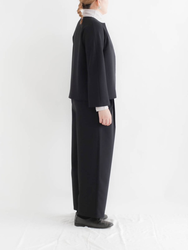 TRAVAIL MANUEL トラヴァイユマニュアル｜Wクロス2タックトラウザース