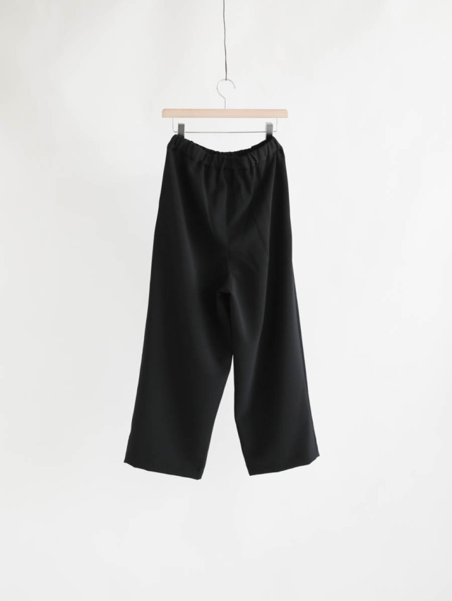 TRAVAIL MANUEL ラップパンツ　ブラック　Sサイズ TRAVAIL MANUEL トラヴァイユマニュアル｜Wクロス2タック