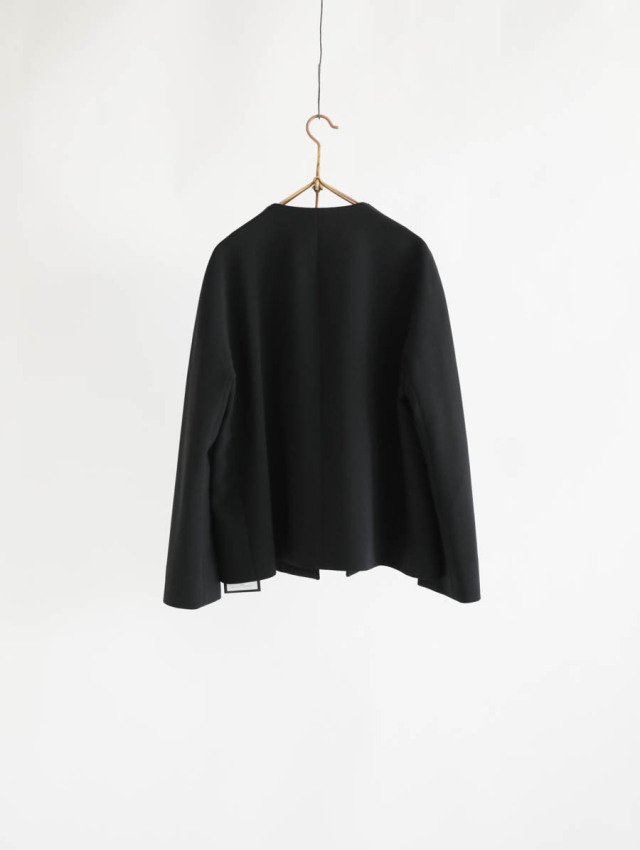 TRAVAIL MANUEL トラヴァイユマニュアル｜Wクロスノーカラージャケット