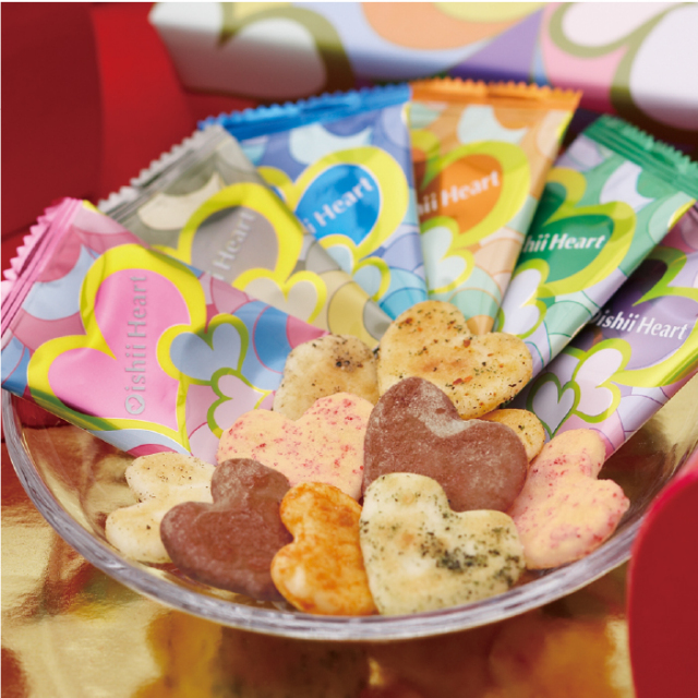 かわいいハートのカタチのおせんべい 「おいしいハート」