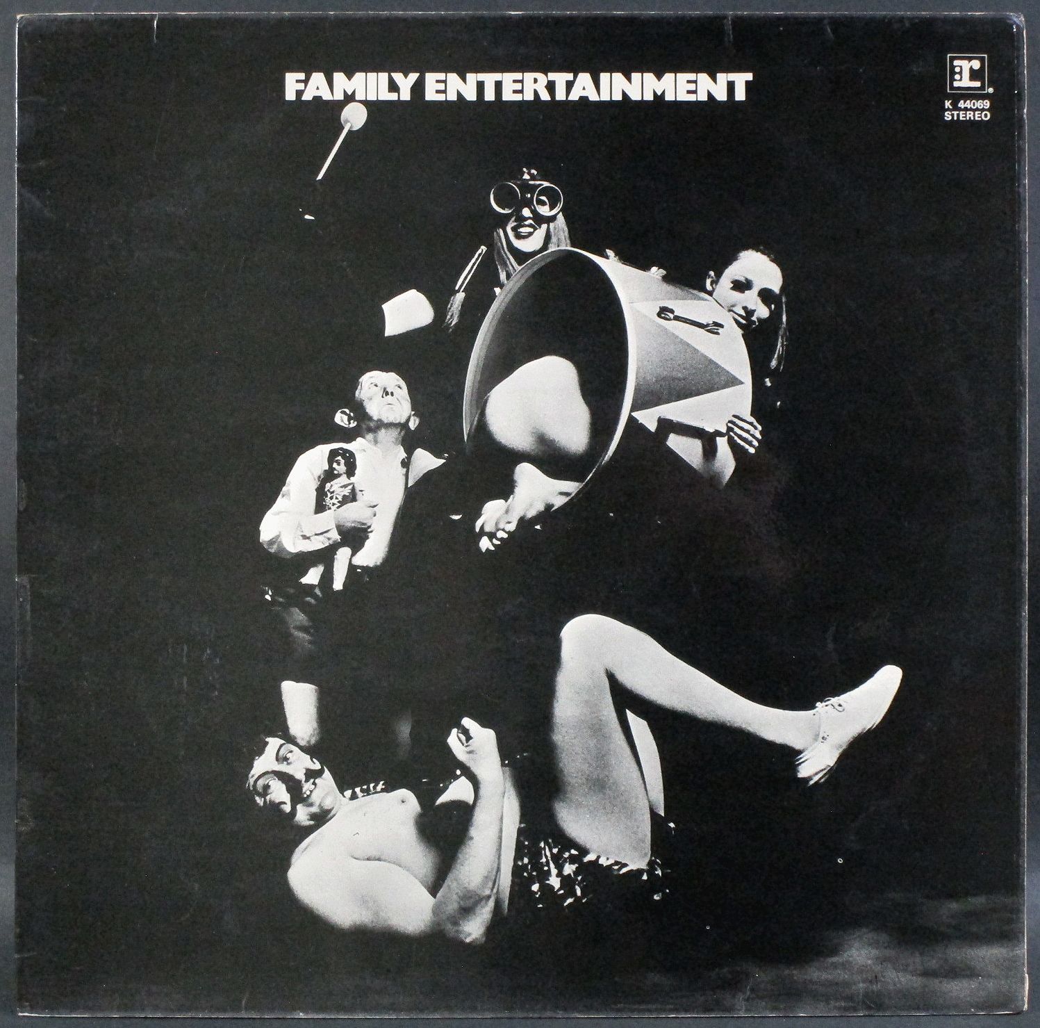 Family ファミリー / Family Entertainment