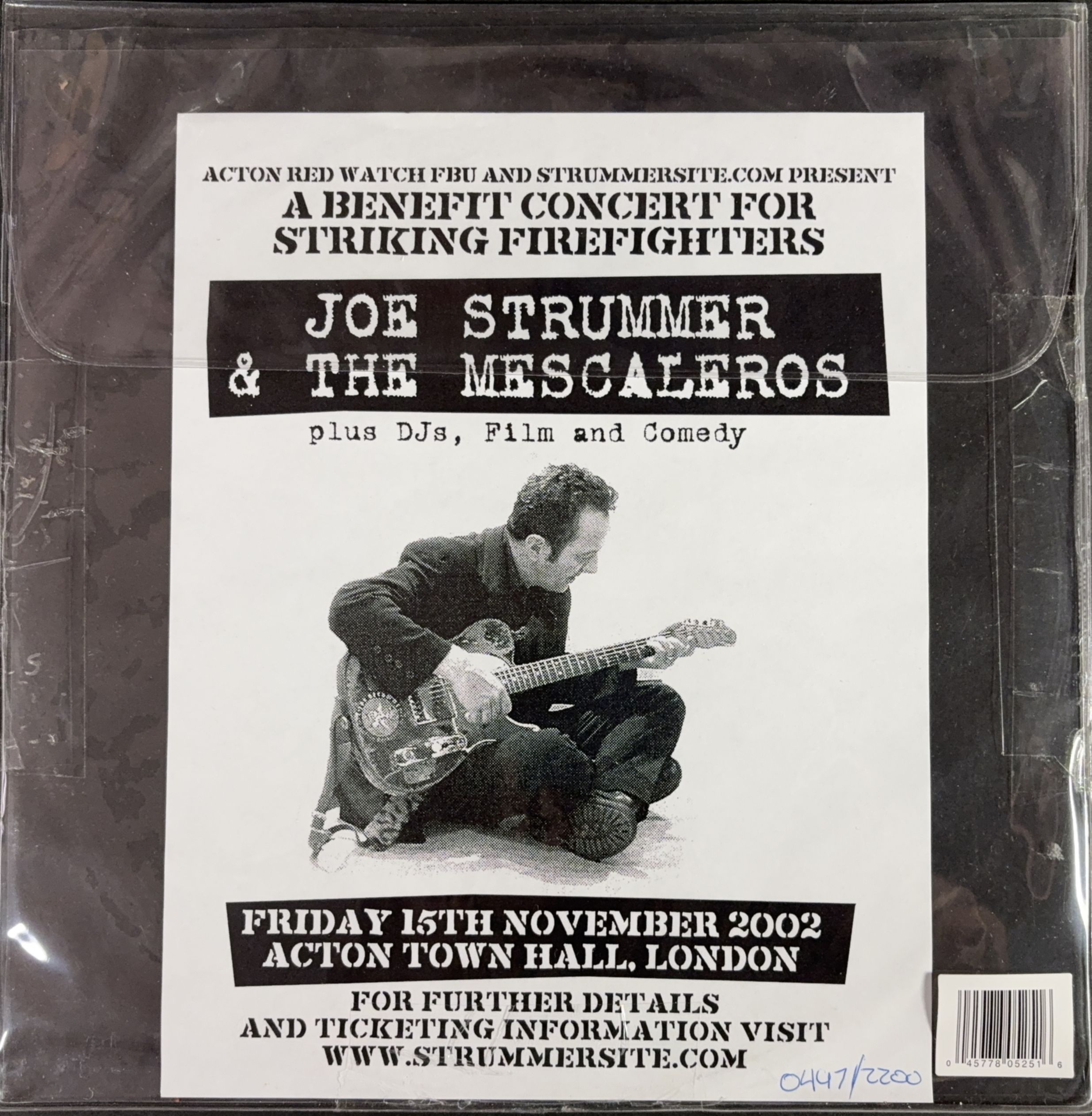 Joe Strummer & The Mescaleros ジョー・ストラマー & ザ・メスカレロス / Friday 15th November 2002 Acton Town Hall, London