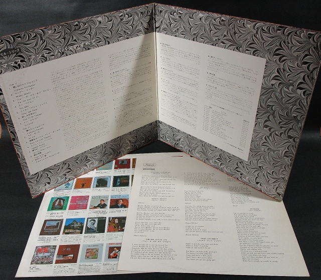 【中古】 Words of Love ママス＆ザ・パパス Amazon.co.jp: パパス・アンド・ママス(生産限定盤): ミュージック