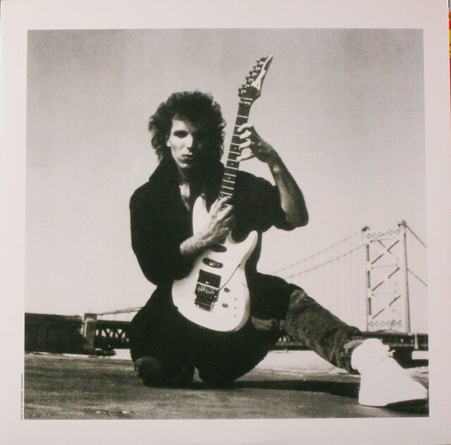 JOE SATRIANI　Surfing With TheAlienサトリアーニ Joe Satriani - Surfing With The Alien (1987) [Full Album
