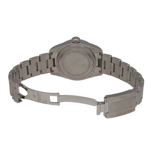 セブンアワーズ