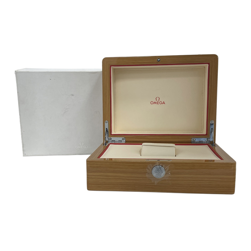 OMEGA オメガ 326.30.40.50.04.001 スピードマスター ホワイト