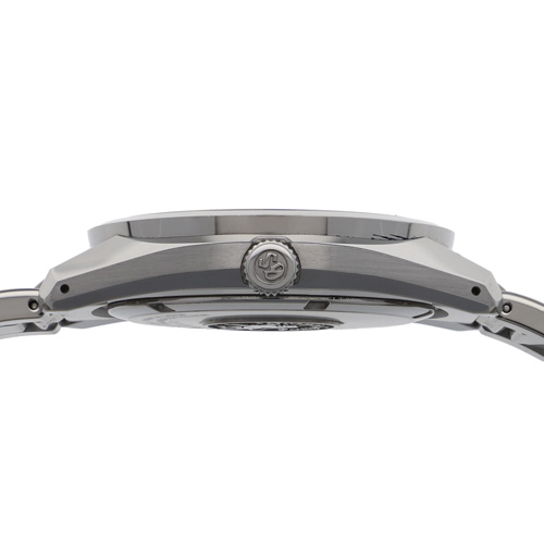 セブンアワーズ