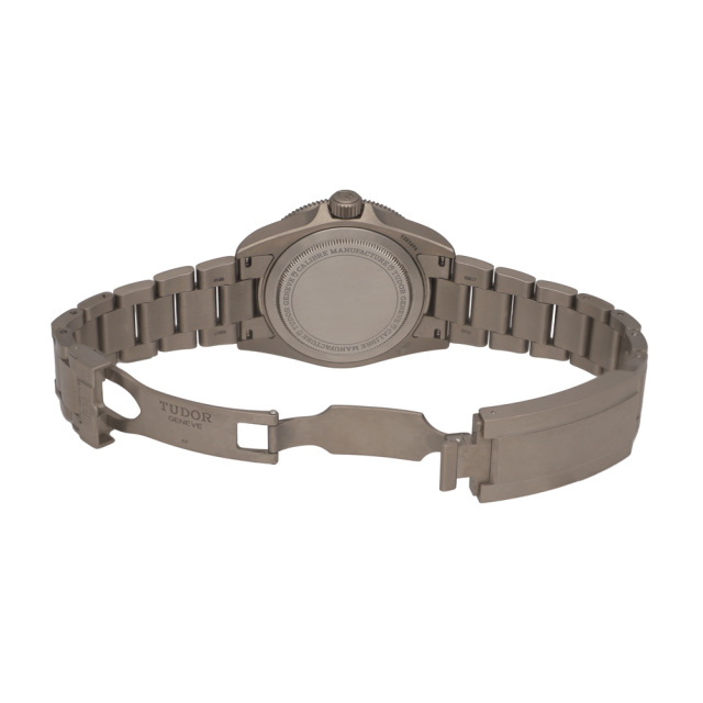 TUDOR チュードル 25407N-0001 ペラゴス ブラックダイヤル チタン TI