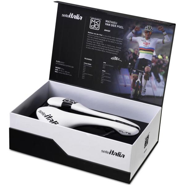 selle ITALIA FLITE BOOST KIT CARBONIO SUPERFLOW MVDP (セラ イタリア FLITE ブースト キットカルボルニオ スーパーフロー MVDP ) サドル