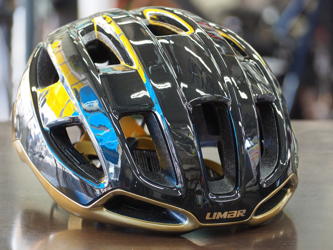 LIMAR AIR STRATOS (リマール エアー ストラトス ) 限定カラー Asian Fit ヘルメット W&B GOLD LTD