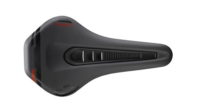SELLE SANMARCO Ground Shield Carbon FX（セラ サンマルコ グラウンド シールド カーボン FX ）サドル