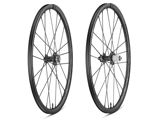 FULCRUM RACING ZERO CMPTZN DB レーシングゼロ レーシングゼロカーボン CMPTZN DB ディスクブレーキ
